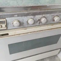 فرگاز قدیمی کاملا سالم دارای جوجه گردان