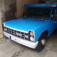 نیسان مدل ۸۵  فقط از ساعت ۱۱صبح ب بعد جواب گو هستم