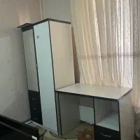 میزتحریر و‌ کمد