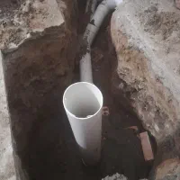 چاه کنی و لوله کشی فاضلاب