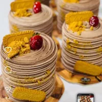 استاد کار قنادی کره ای زن