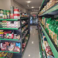 استخدام فروشنده شیفت عصر سوپرمارکت