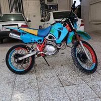متور تریل۲۰۰