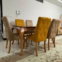 مبل هفت نفره ومیز ناهار خوری شش نفره