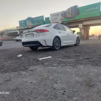 توتوتا لوین هیبریدی|خودرو سواری و وانت|تبریز, |دیوار