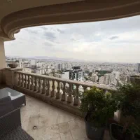 زعفرانیه ۳۳۰ متر طبقه هفتم چشم انداز عالی فروشنده