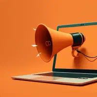 تعدادی نیرو برای جذب مشتری طراحی سایت