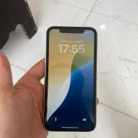 ایفون ۱۱ نرمال سفید