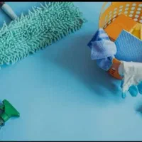 کار در منزل ، نظافت همراه با آشپزی