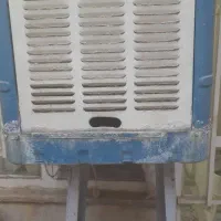 کولر با چهار پایه فلزی