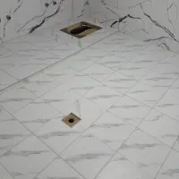 کاشی کاری چسبی و ملاتی تمیز