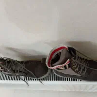 نیم بوت دخترانه سایز38و کفش ورنی پسرانه 36|کیف، کفش، کمربند|قم, شاه سید علی|دیوار