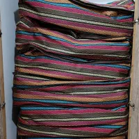 تشک و بالش و نظم دهنده