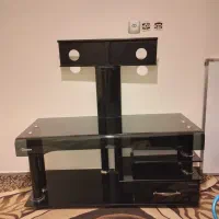 میز تلوزیون شیشه ای
