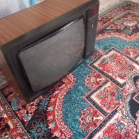 تلویزیون‌پارس‌‌رنگی‌عتیقه‌سالم‌|تلویزیون و پروژکتور|مشهد, کوی المهدی|دیوار