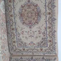 پشتی فرشی کرم رنگ