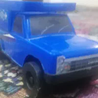 ماشین اسباب بازی نیسان