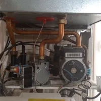 تعمیرات تخصصی پکیج و آبگرمکن دیواری