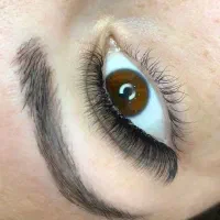 خدمات‌ زیبایی لاین ناخن مژه فشیال|خدمات آرایشگری و زیبایی|میبد, |دیوار