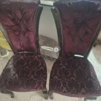 دوتا صندلی