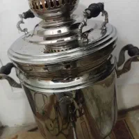 سماور گازی قدیمی|سماور، چای‌ساز، قهوه‌ساز|قم, قلعه کامکار|دیوار