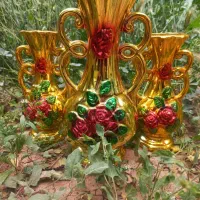 سه عدد گلدان طلایی خارجی