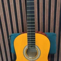 گیتار دست‌ساز