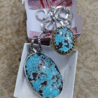 انگشتر و گردنبد