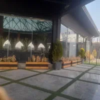 سالن کار (کارگر ساده)و ویتر و صندوق دار