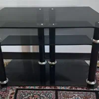 میز تلویزیون شیشه ای
