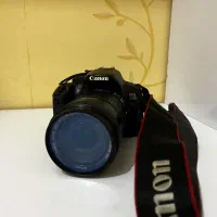 دوربین کنون ۷۰۰ d