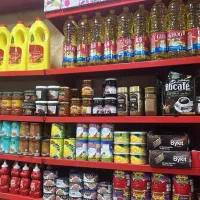 فروشنده سوپر مارکت