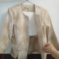 تعدادی لباس مجلسی