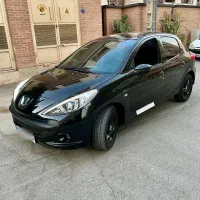 پژو ۲۰۷ اتوماتیک مدل ۱۴۰۲ سقف شیشه ای ( پاناروما )|خودرو سواری و وانت|اصفهان, خانه اصفهان|دیوار