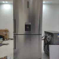 یخچال و فریزیر دو درب یورواستار