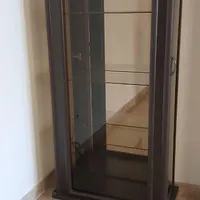 بوفه سه طرف شیشه ۳ طبقه