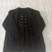 تعدادی لباس|لباس|ایلام, |دیوار