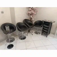 صندلی و میز ناخن