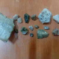 سنگ های قیمتی برای ساخت انگشتر و گردنبند|جواهرات|تبریز, |دیوار
