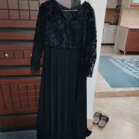 پیراهن ، مانتو ، روسری ، چمدون