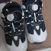 کفش اسپرت لژ دار