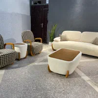 رویه کوب ماهر و زیرکارچی مبلمان راحتی