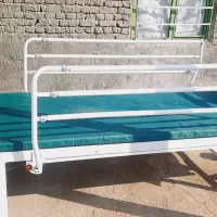 تخت بیمارستانی