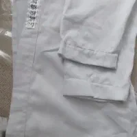 لباس کاراته با دستکش و رویایی و کمربند