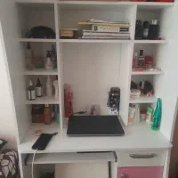 میز تلوزیونی و میز کامپیوتر قفسه دار