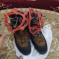 کفش کوهنوردی حرفه ای خارجی سایز 41یا42