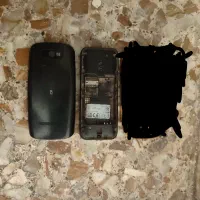 دوعدد گوشی نوکیا به فروش می رسد