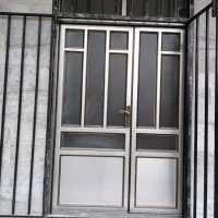 درب آلومینیوم  و پنجره