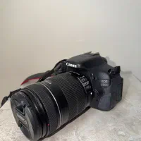 دوربین canon 600D لنز 18-135 و سه پایه دوربین