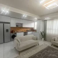 64متری-2-خوابه-آسانسور-انباری-بالکن-زیر-فی
